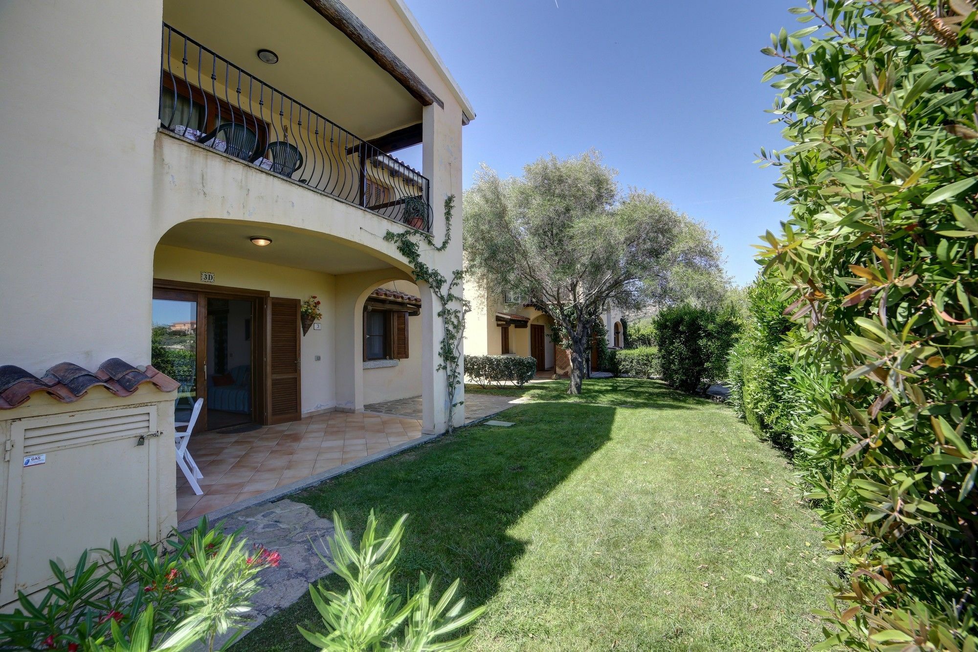 Delia Apartments San Teodoro  Exterior photo